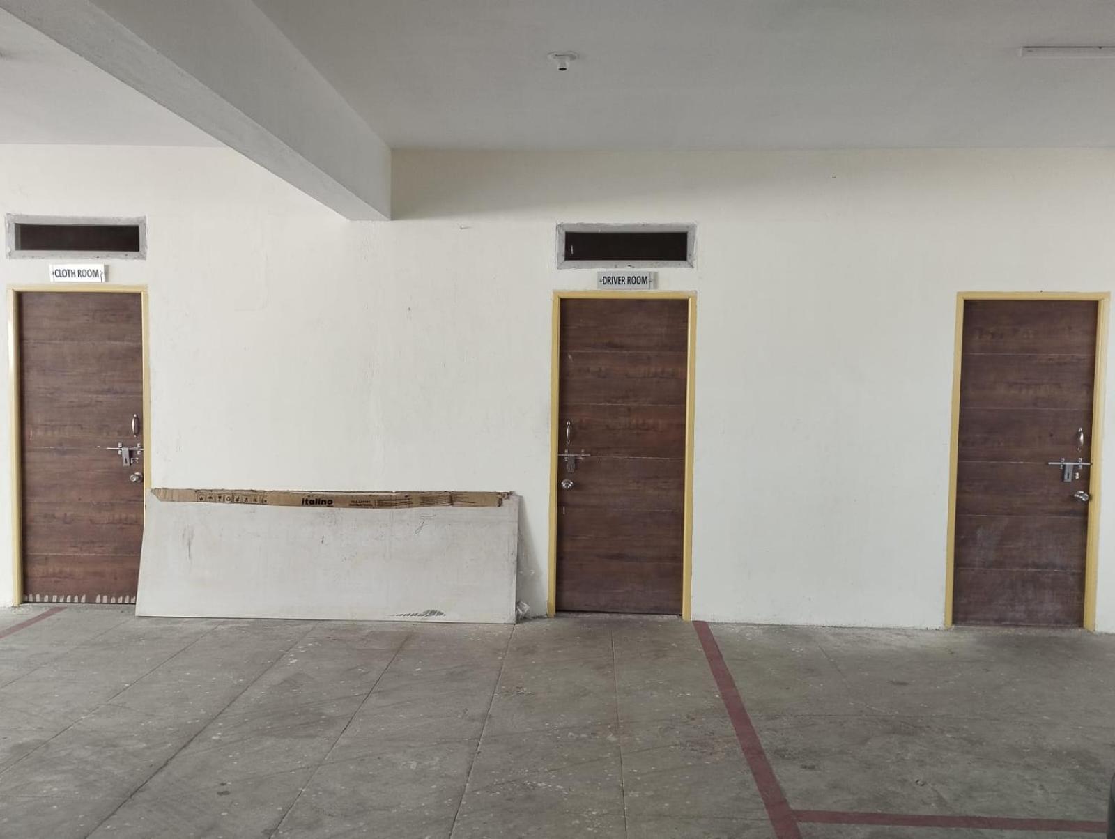 מלון ולורה Annai Residency מראה חיצוני תמונה